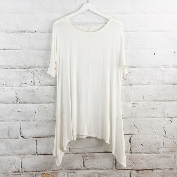 Ivory Tunic - Picture 5 of 6